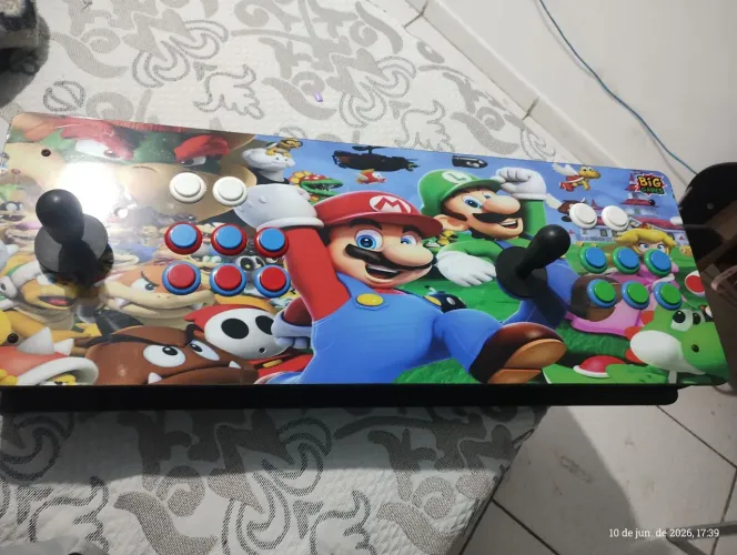 Arcade Mario usado