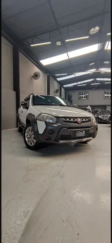 Fiat Strada Adventure1.8/ 1.8 Locker Flex CD 2015