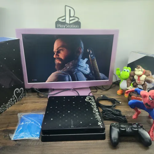 Playstation 4 edição KINGDOM HEARTS slim