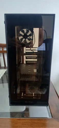 Gabinete PC Sharkoon TG5