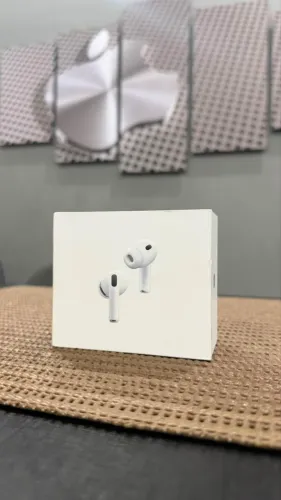 AirPods Pro 3 - ouça suas músicas favoritas ou atenda ligações com um som de qualidade 