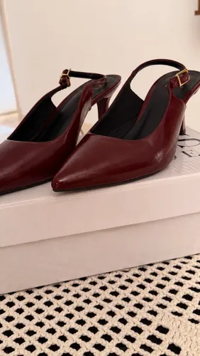 Sapato Slingback / Scarpin Aberto marsala.