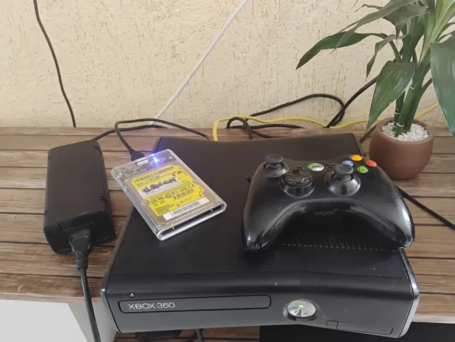 Xbox 360 RGH3.0 com 69 jogos