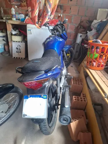 Moto CG em bom estado toda em dias *