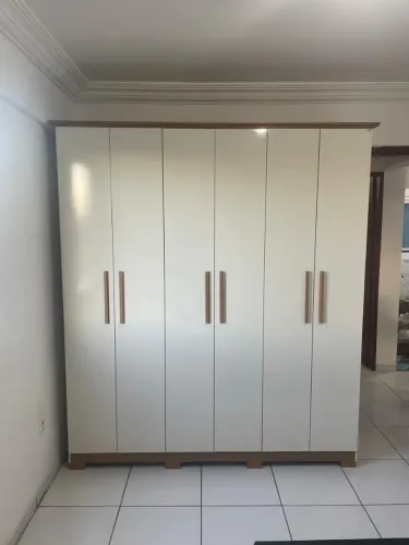 Guarda roupa