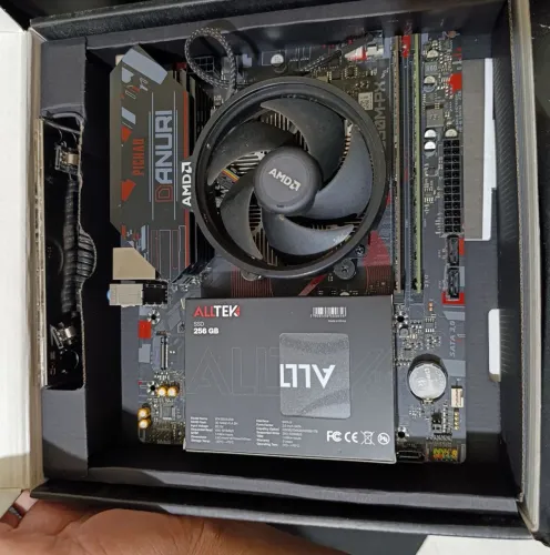Kit Ryzen 7 5700x, 16g, Danuri 550m-px, SSD 240G, fonte 600w MSI