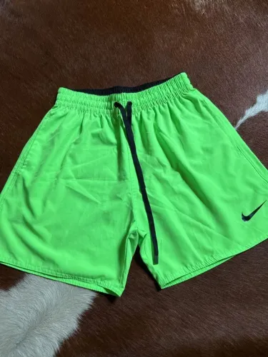 Calção Nike Verde Neon - Tamanho P