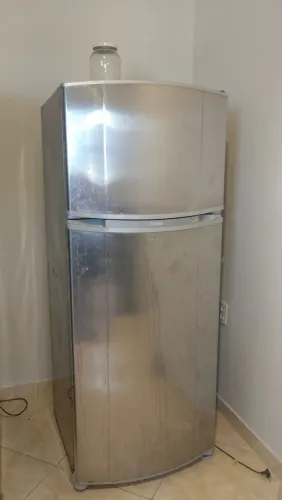 Geladeira inox Consul (leia descrição)