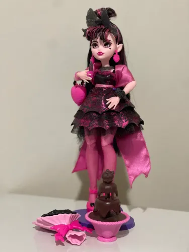 Monster High - Draculaura monster ball