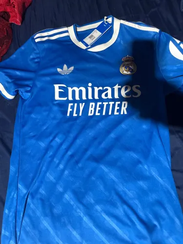 Camisa real Madrid azul 25/26