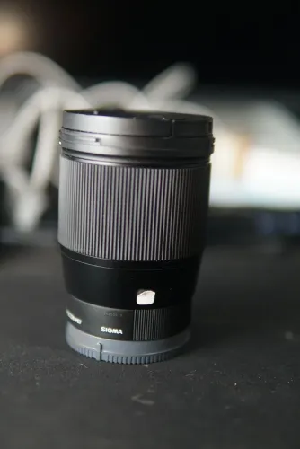Lente Sigma 16mm 1.4 sony