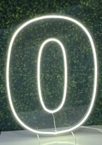 NÚMERO 0 - LED