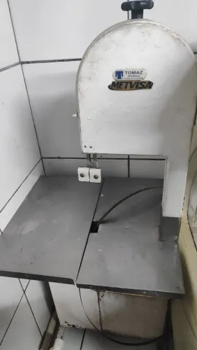 Serra fita açougue usada