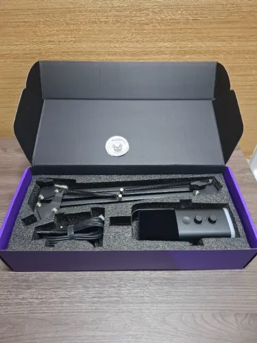 Microfone Dinâmico Fifine AM8 Com Suporte Articulado [NOVO]