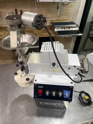 Máquina de salgados