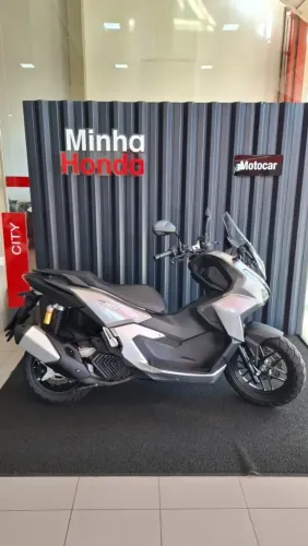 ADV 160