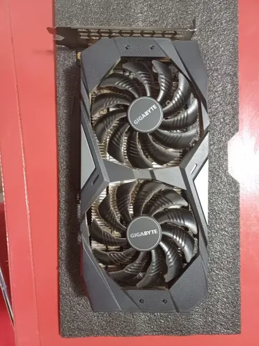 GTX1650 Gigabyte 4gb