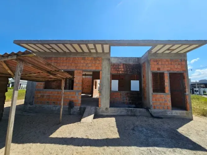 Terreno com casa iniciada - Bosque da Mata - Tijucas/SC