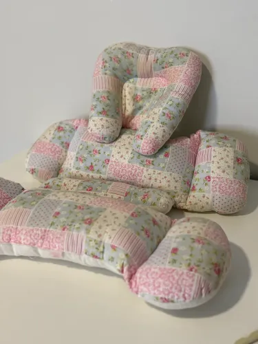 Almofada redutora de bebê conforto 