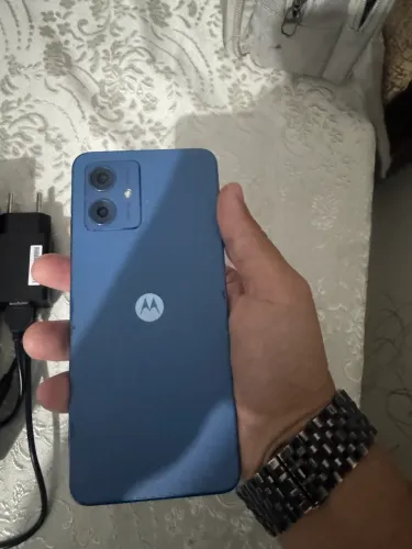 Celular moto G54