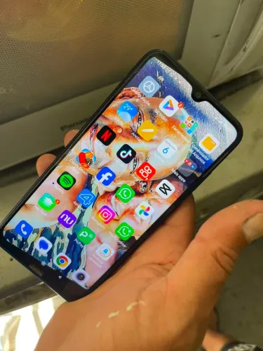 XIAOMI NOTE 8T EM BOAS CONDIÇÕES