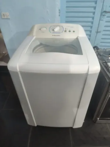 Máquina Eletrolux 12 quilos