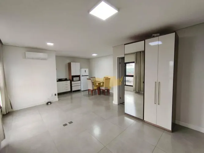 Apartamento com 1 dormitório para alugar, 42 m² por R$ 3.068,00/mês - Santa Cruz - Rio Cla