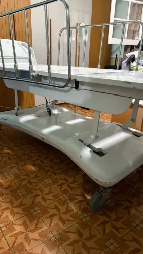 Cama hospitalar