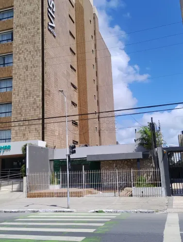 PONTO COMERCIAL NA BEIRA MAR DA PAJUÇARA MEDINDO 240,00M²