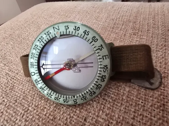 Bússola de Pulso vintage da renomada marca Sueca Silva