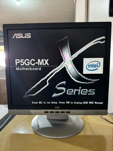 Monitor AOC