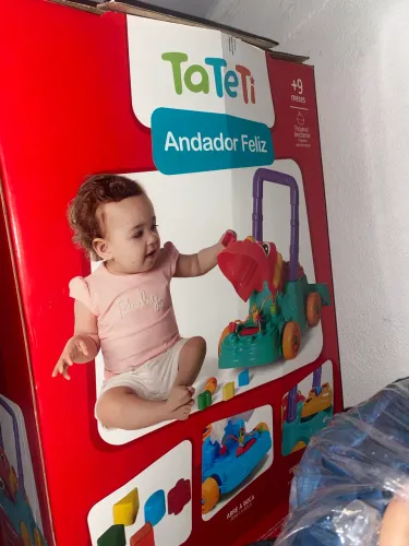 Vende-se andador novo na caixa aceito troca