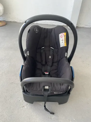 Vendo Bebê Conforto Maxi-Cosi, Citi², com Base, Essential Black