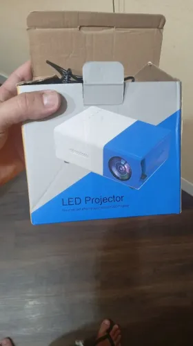 Projetor YG300