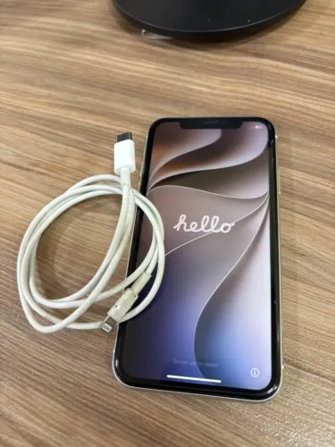 iPhone 11 64GB Branco 