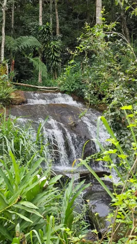 sitio de 30 mil m2 com cachoeira dentro da Propriedade em Piracaia SP