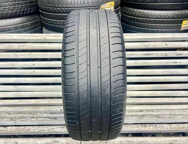 Pneu 215/50/17 Michelin Primacy 3 R$220,00 / Pneu 215/50R17 Michelin
