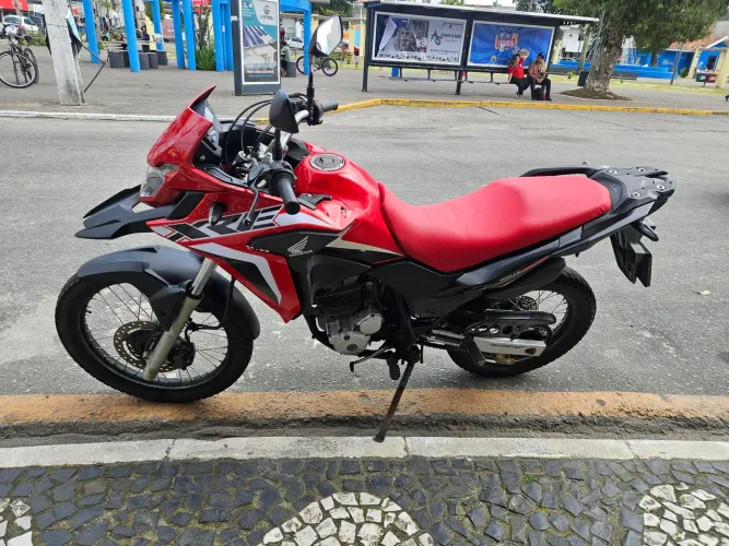 Xre 300 abs