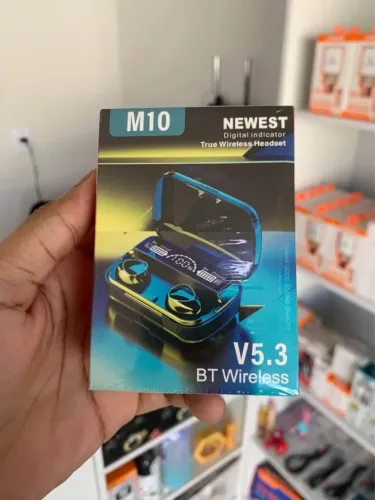 Fone de ouvido M10