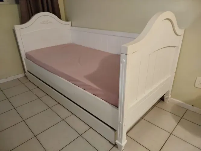 Linda Bicama com 2 colchões