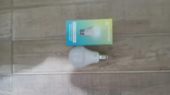 CAMERLAMPADA INTELIGENTE CAMERA SERVE PARA QUALQUER AMBIENTE