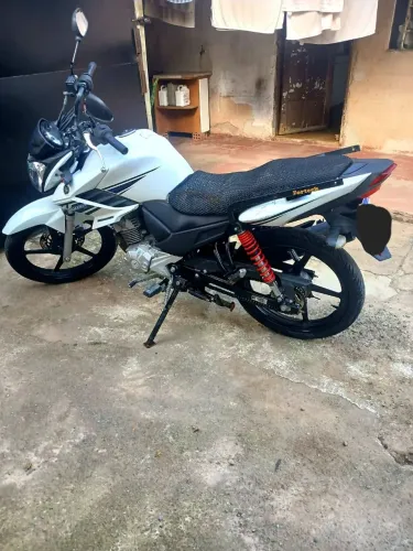 Fazer 150 2015
