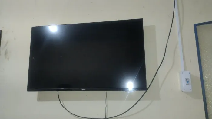 Tv com defeito 