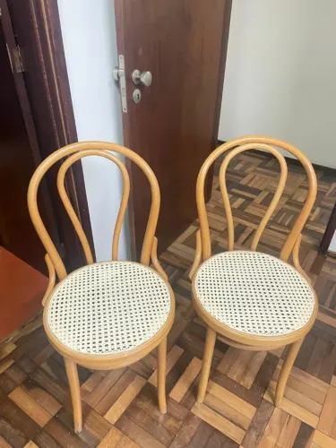 Cadeiras de palhinha tipo Thonart