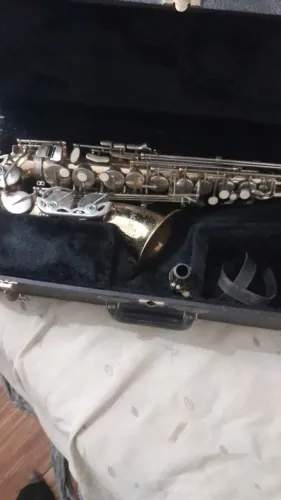 sax eagle