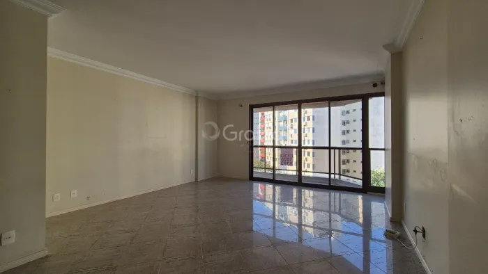 Apartamento 170,00m² 4 quartos em Centro - Florianópolis