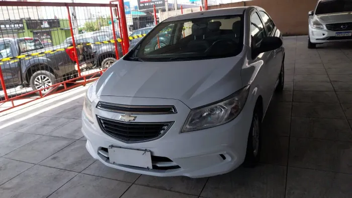 Chevrolet Onix Hatch LT 1.0 8V Flex Power Mec. 4P 2015