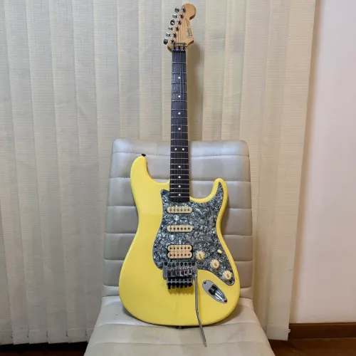 Guitarra Fender Mexico c/Floyd - Customizada c/Dimarzio Mo? Joe+Trastes Inox e ++ linda