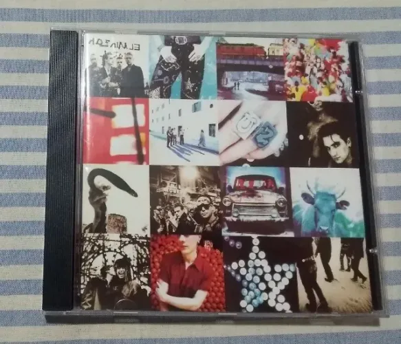 Cd U2 original - Achtung baby 
