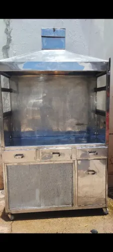 Balcão com churrasqueira em inox